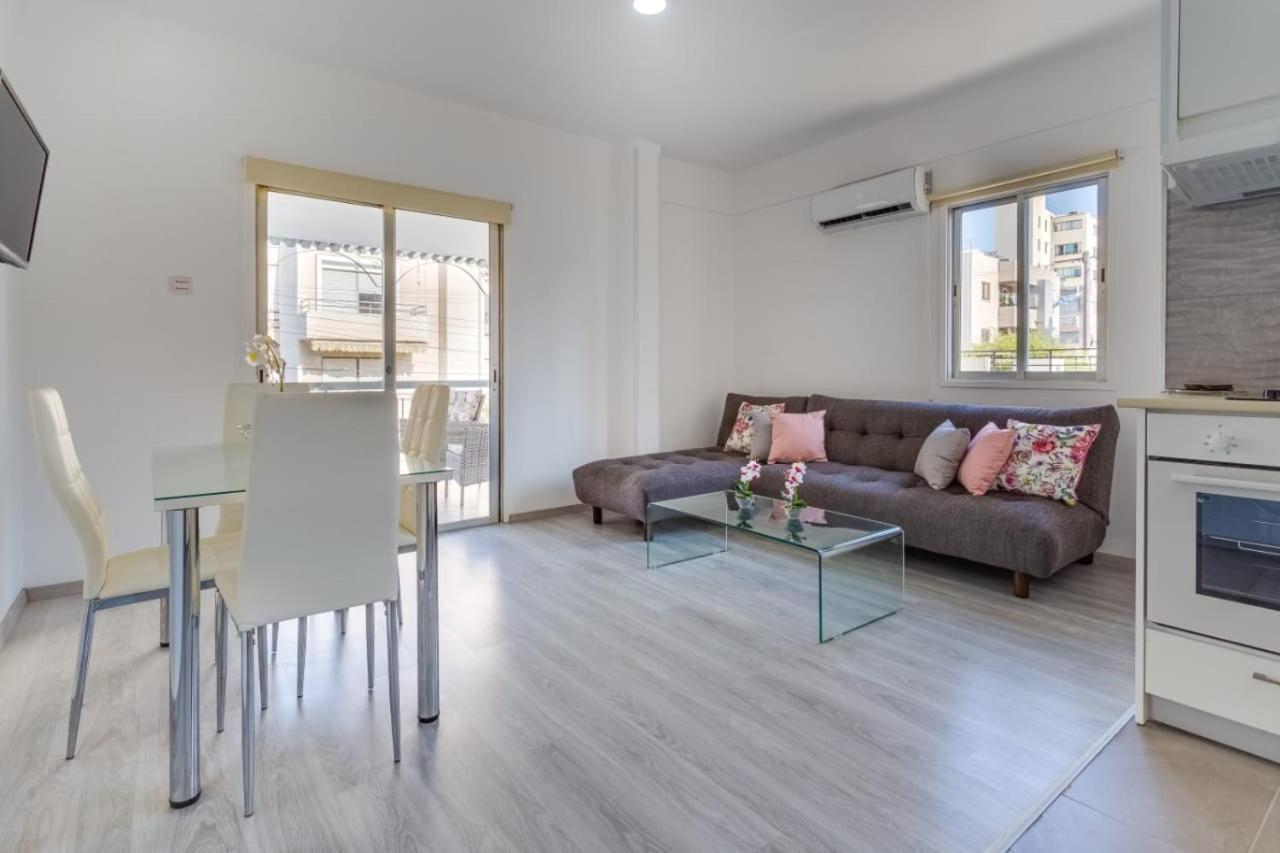 דירות Downtown לרנקה מראה חיצוני תמונה